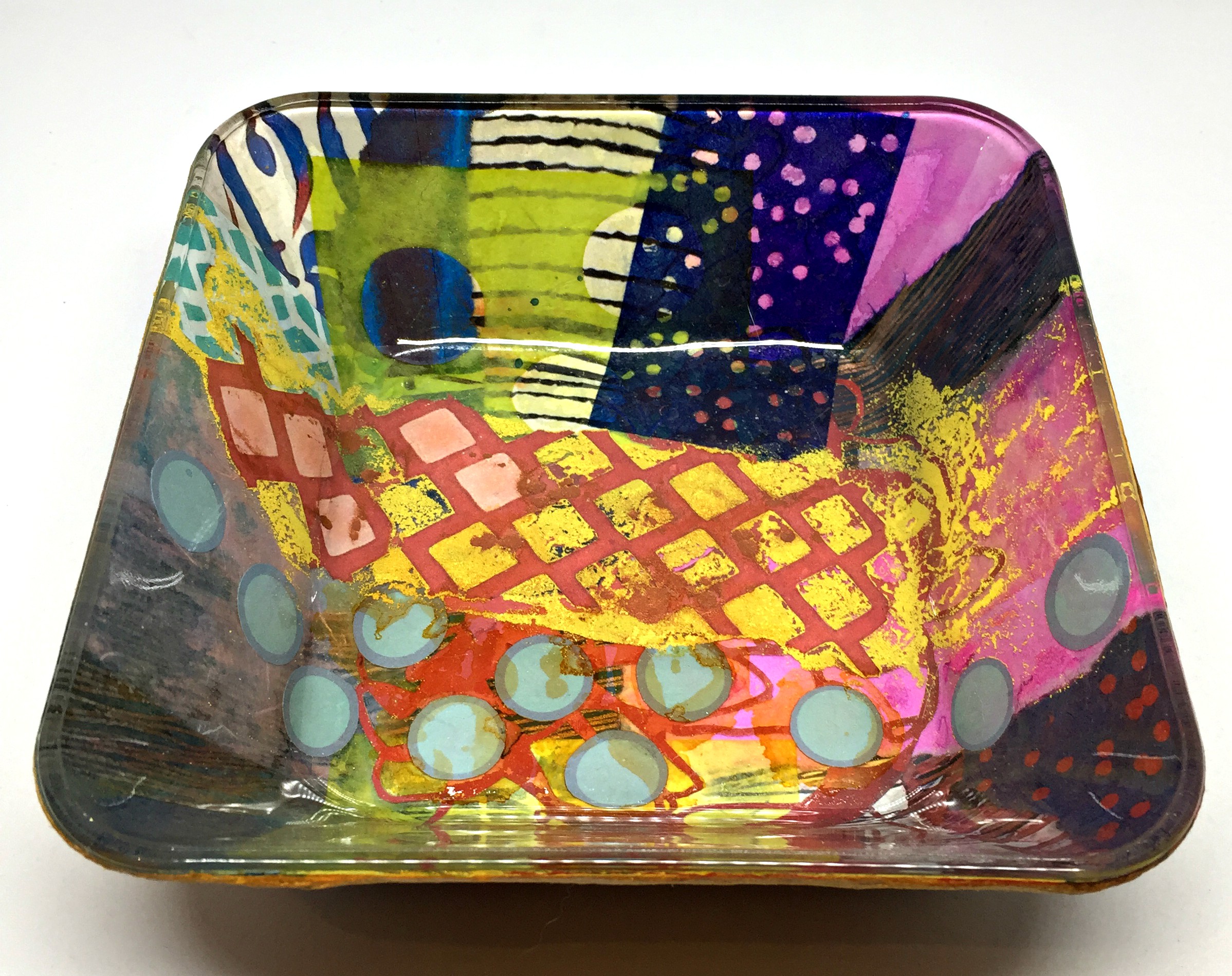 Bell.Small Square Bowl 27