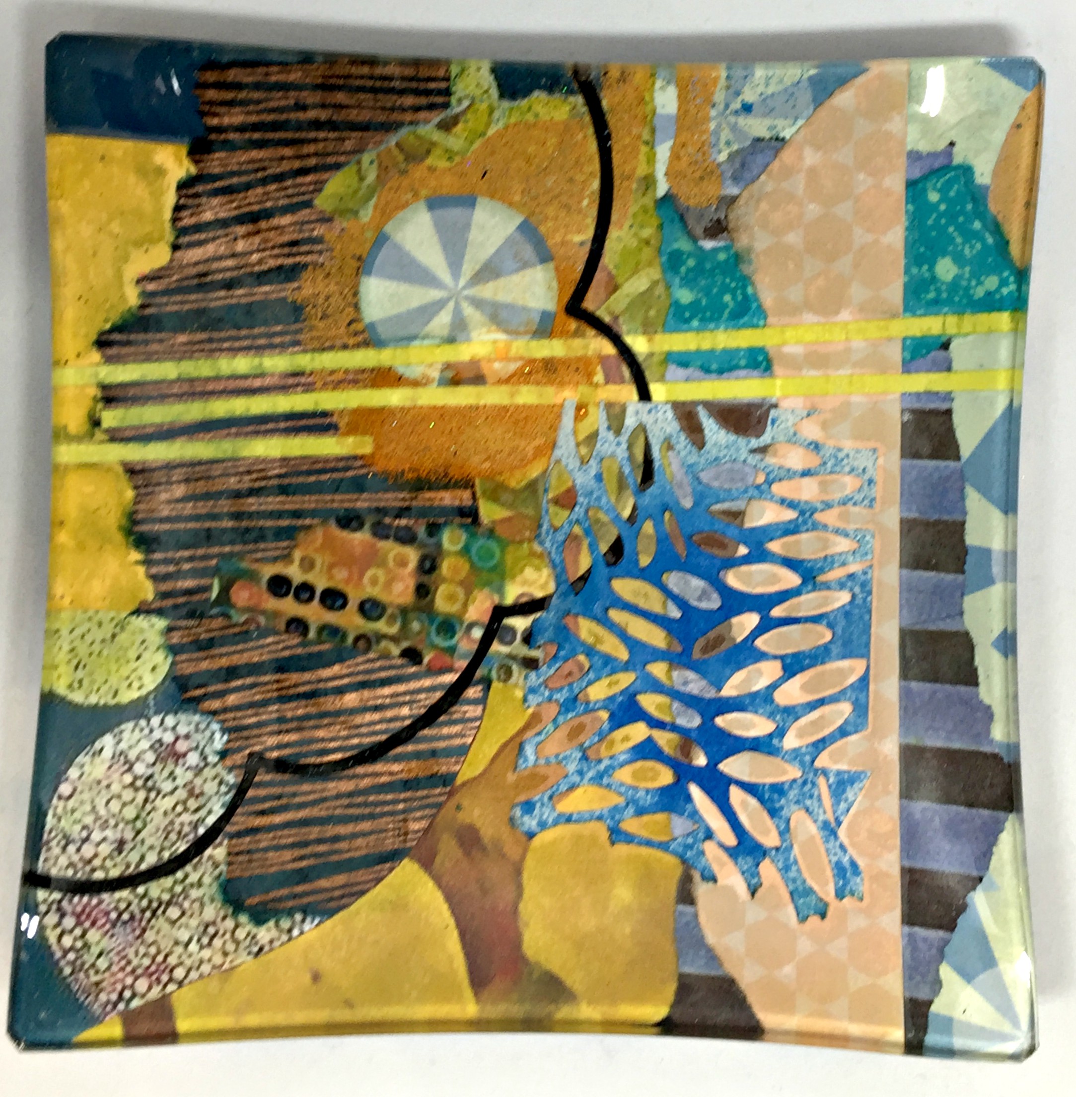 Bell.7, 5 Square Plate