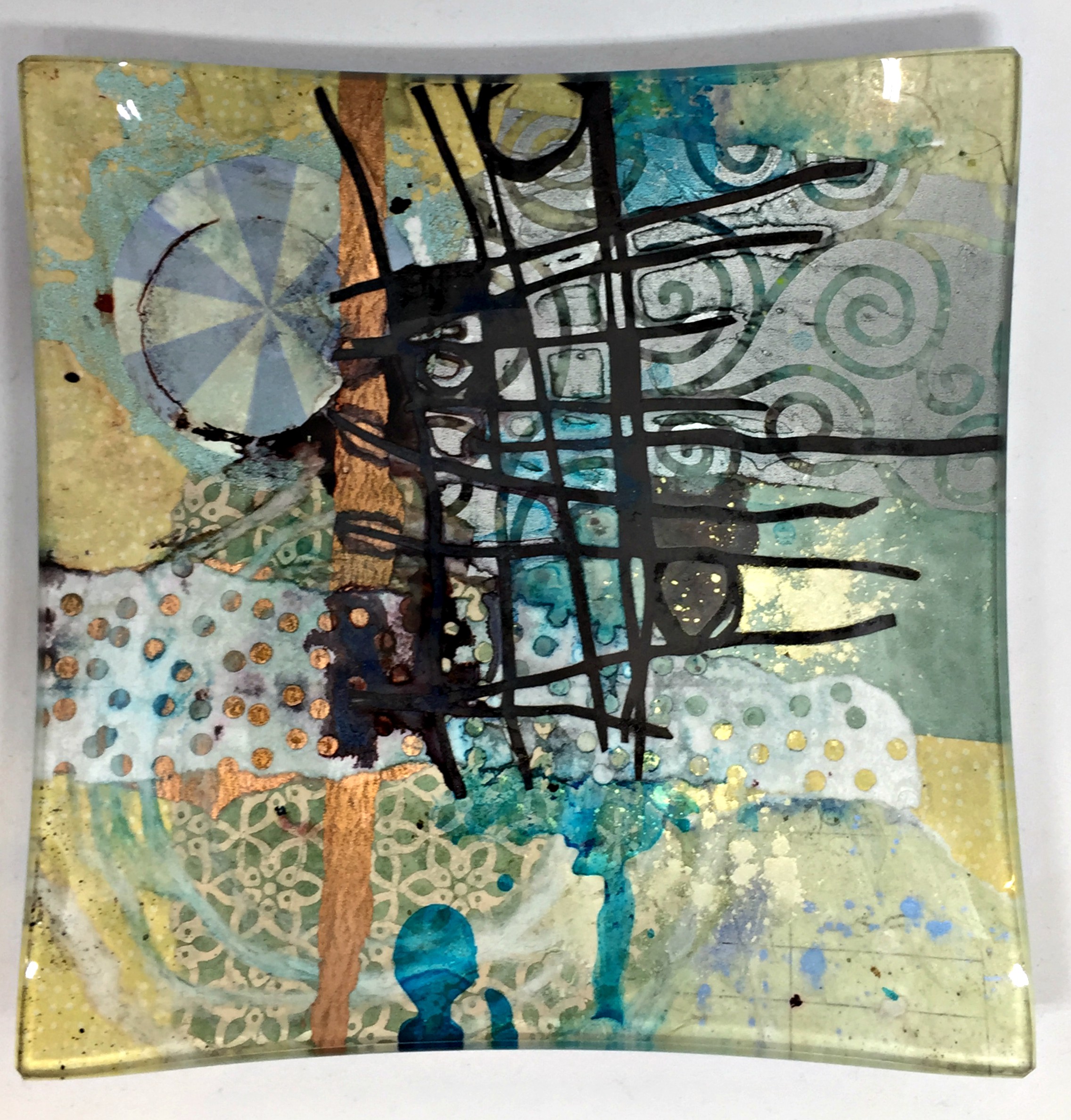 Bell.8, 5 Square Plate