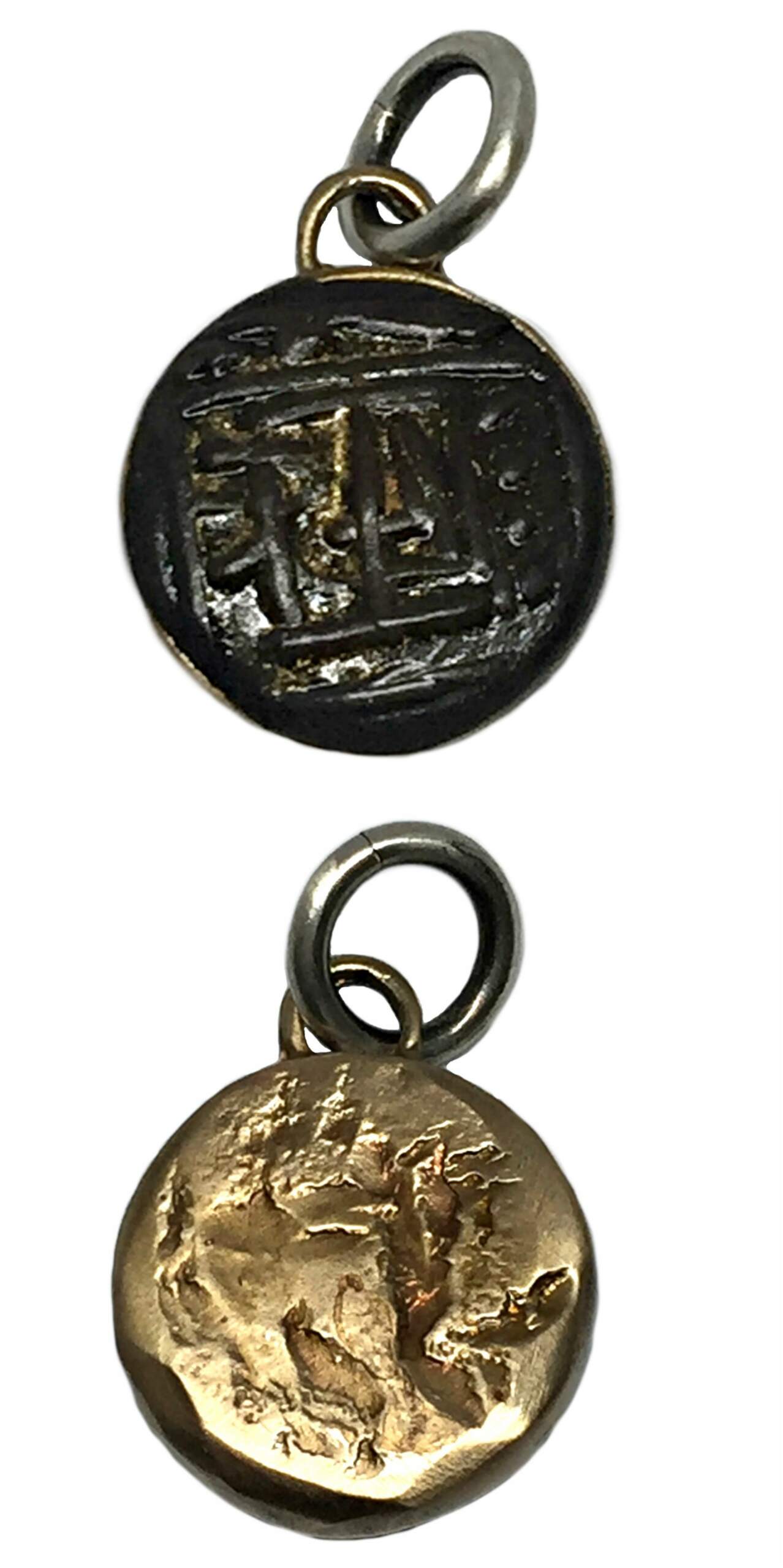 Chopik.SS + Resin Tibetan Pendant