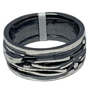 Sterling silver ring by A&R Jewellery | Effusion Art Gallery + Cast Glass Studio, Invermere BC